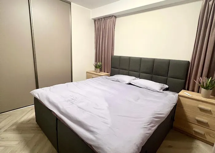 아파트 Stylish 1 Bedroom With Full Kitchen And Bathroom In Kadriorg, Centre *