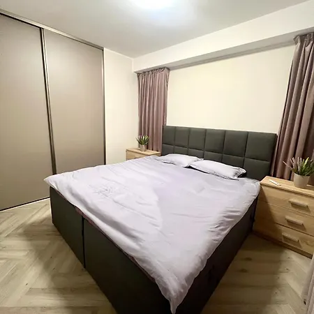 Apartamento Stylish 1 Bedroom With Full Kitchen And Bathroom In Kadriorg, Centre *