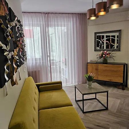 公寓 Stylish 1 Bedroom With Full Kitchen And Bathroom In Kadriorg, Centre 塔林