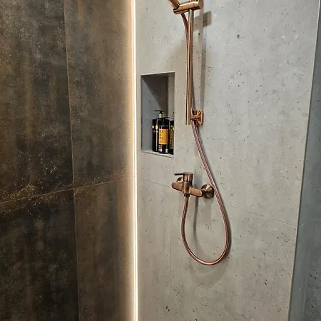 Apartamento Stylish 1 Bedroom With Full Kitchen And Bathroom In Kadriorg, Centre *